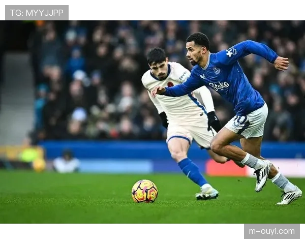 深度:数据分析显示,英超中下游球队采用低位防守后场均失球下降0.5个